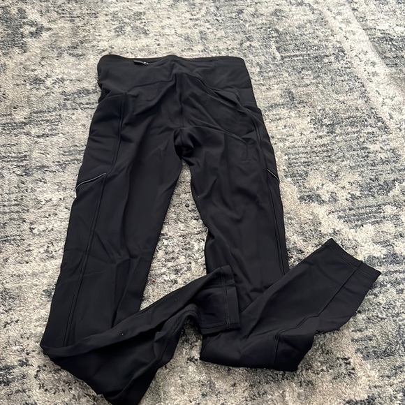 EUC lululemon leggings - Picture 5 of 7